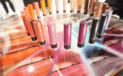 ที่สุดของความฉ่ำเต็มริมฝีปากกับ  M•A•C Liptensity Lipstick