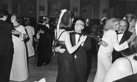 Black & White Ball ปาร์ตี้แห่งศตวรรษของทรูแมน คาโปตี้