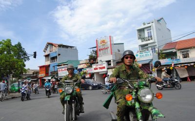 ชีวิตหลังสงครามเวียดนามของศิลปินฝาแฝดแห่งตระกูล LE Brothers