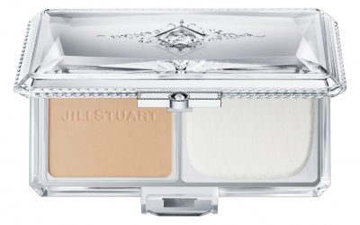 ชวนว้าว! ไปกับรองพื้นเนื้อแวววาว Everlasting Silk Powder จาก Jill Stuart งานดี-ปิดเนียนทุกสภาพผิว