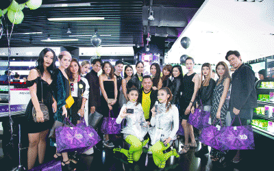 URBAN DECAY เปิดตัวสเปรย์ใหม่ทั้ง 5 สูตร เพื่อเพร็พผิวพร้อมและล็อกหลังแต่ง