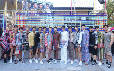 “Siam Paragon Songkran Wonderland 2017” เจเจ-กัปตัน นำขบวนแฟชั่นโชว์ผ้าขาวม้า