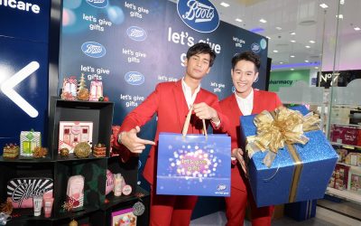 “อาโป-ทอย” สวมบทซานต้าหนุ่มหล่อใจดี