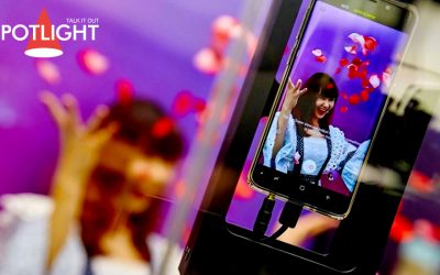 “กาแลคซี่ สตูดิโอ” ใหม่ในสไตล์ “Neon Summer Paradise”