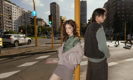 ส่งตรงจากมิลานกับลุค Street Style ของ กลัฟ – ใบเฟิร์น